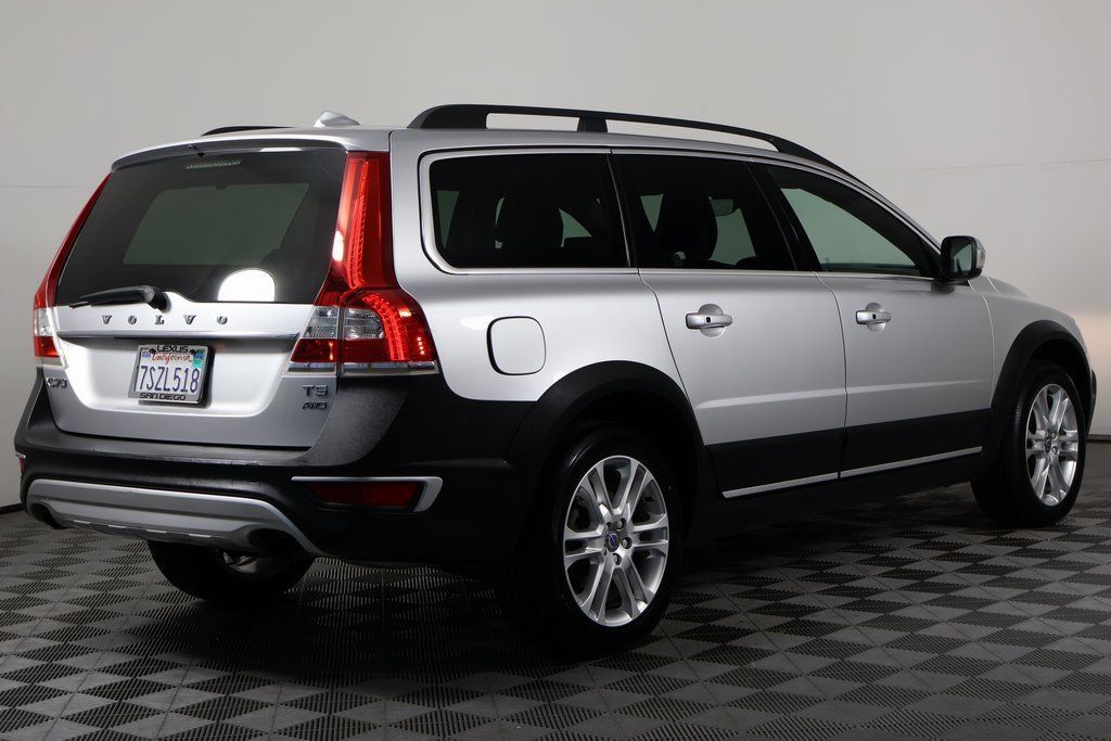 Used 2016 Volvo XC70 T5 Premier AWD/4WD image 4
