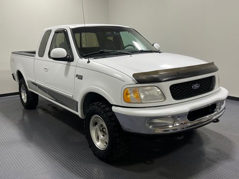 Used 1997 Ford F150 XLT AWD/4WD image 4