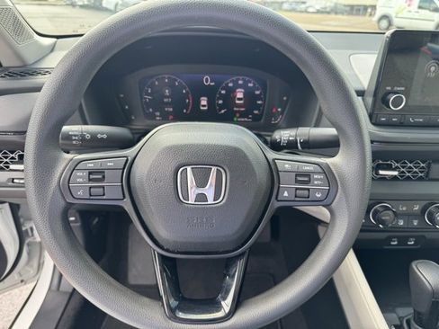 Used 2024 Honda Accord EX image 13