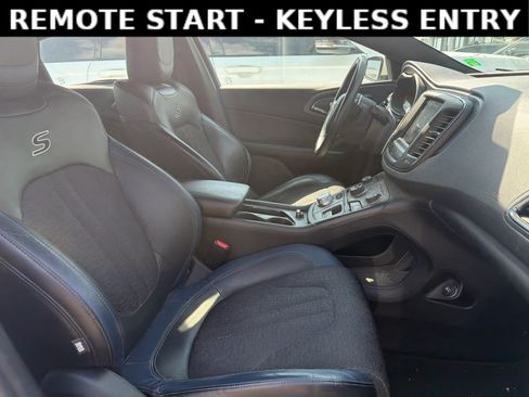 Used 2015 Chrysler 200 S w/ Navigation & Sound Group I AWD/4WD image 4