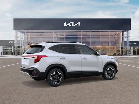 New 2026 Kia Seltos EX FWD image 6