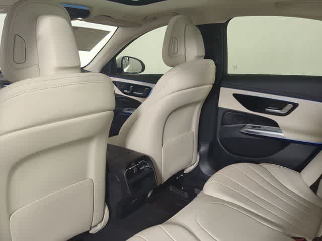 Used 2026 Mercedes-Benz E 350 4MATIC Sedan image 18
