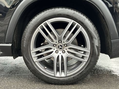 Certified 2023 Mercedes-Benz GLS 450 4MATIC image 10