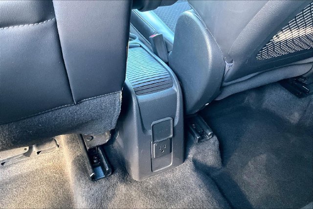 Used 2021 Buick Encore Preferred w/ Safety Package FWD image 10