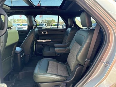 Used 2022 Ford Explorer Timberline image 24