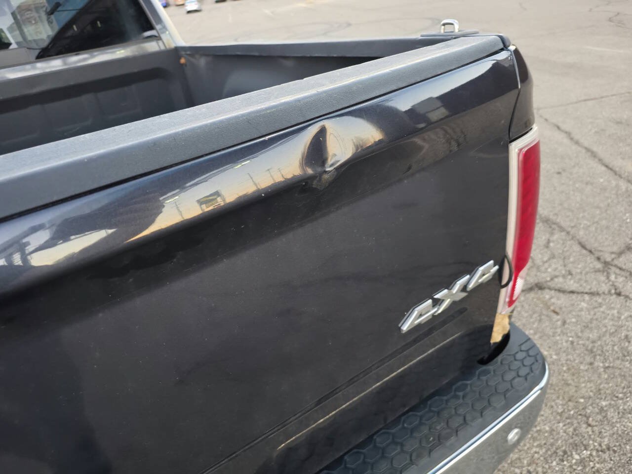 Used 2015 RAM 1500 Laramie w/ Convenience Group AWD/4WD image 44