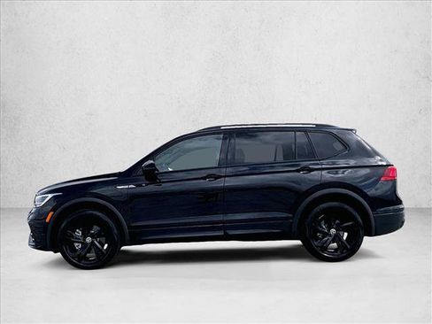 Used 2024 Volkswagen Tiguan SE R-Line FWD image 6