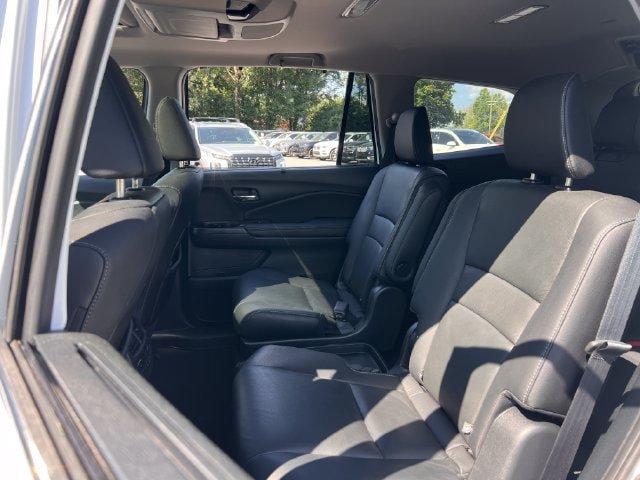 Used 2020 Honda Pilot Touring image 18