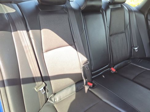 Used 2018 Honda Accord Sport image 18