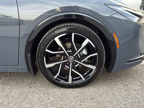 New 2026 Toyota Prius Plug-In Hybrid image 25