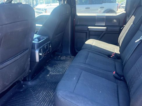 Used 2018 Ford F150 XLT w/ Equipment Group 302A Luxury AWD/4WD image 17