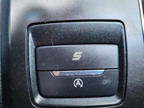 Used 2020 Ford Fusion SE image 37