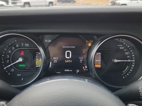 Used 2023 Jeep Wrangler Sahara w/ Cold Weather Group image 11