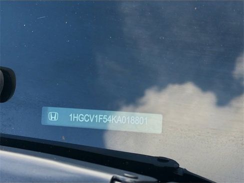 Used 2019 Honda Accord EX-L image 39