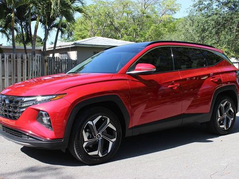 Used 2023 Hyundai Tucson Limited AWD/4WD image 3