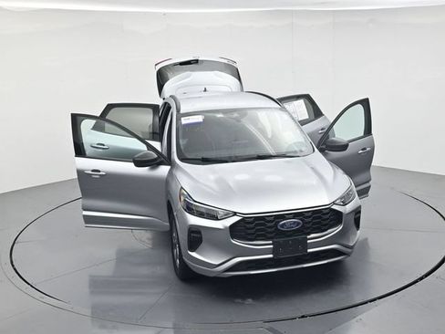 Certified 2024 Ford Escape ST-Line AWD/4WD image 51