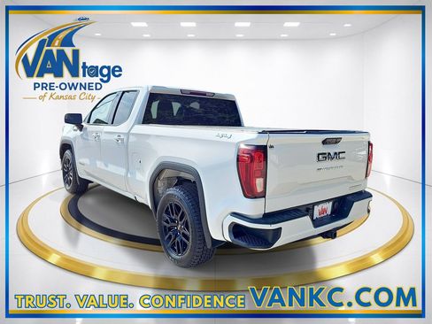 Used 2023 GMC Sierra 1500 Elevation AWD/4WD image 9