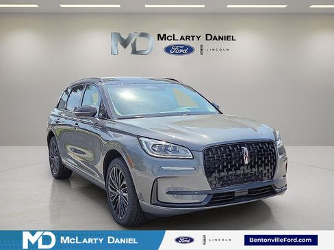 New 2025 Lincoln Corsair Grand Touring w/ Equipment Group 302A AWD/4WD image 1