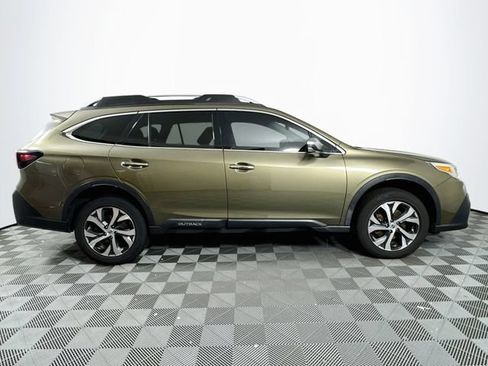 Used 2022 Subaru Outback Touring XT AWD/4WD image 9