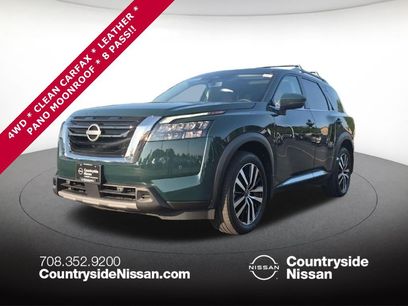 Used 2025 Nissan Pathfinder Platinum w/ Cargo Package
