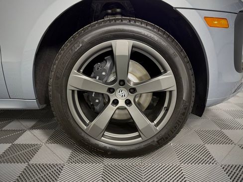 New 2026 Porsche Macan AWD/4WD image 19