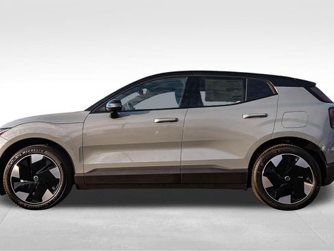 New 2026 Volvo EX30 Plus w/ Protection Package RWD image 7