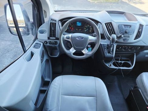 Used 2017 Ford Transit 150 XL image 11