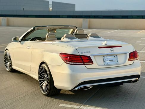 Used 2014 Mercedes-Benz E 550 Cabriolet w/ Premium 1 Package image 17