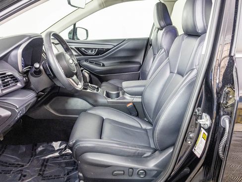 Used 2023 Subaru Outback Limited image 25