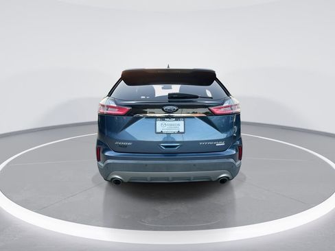 Used 2019 Ford Edge Titanium image 7