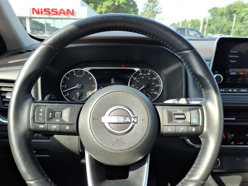 Used 2023 Nissan Rogue SV w/ SV Premium B Package AWD/4WD image 25
