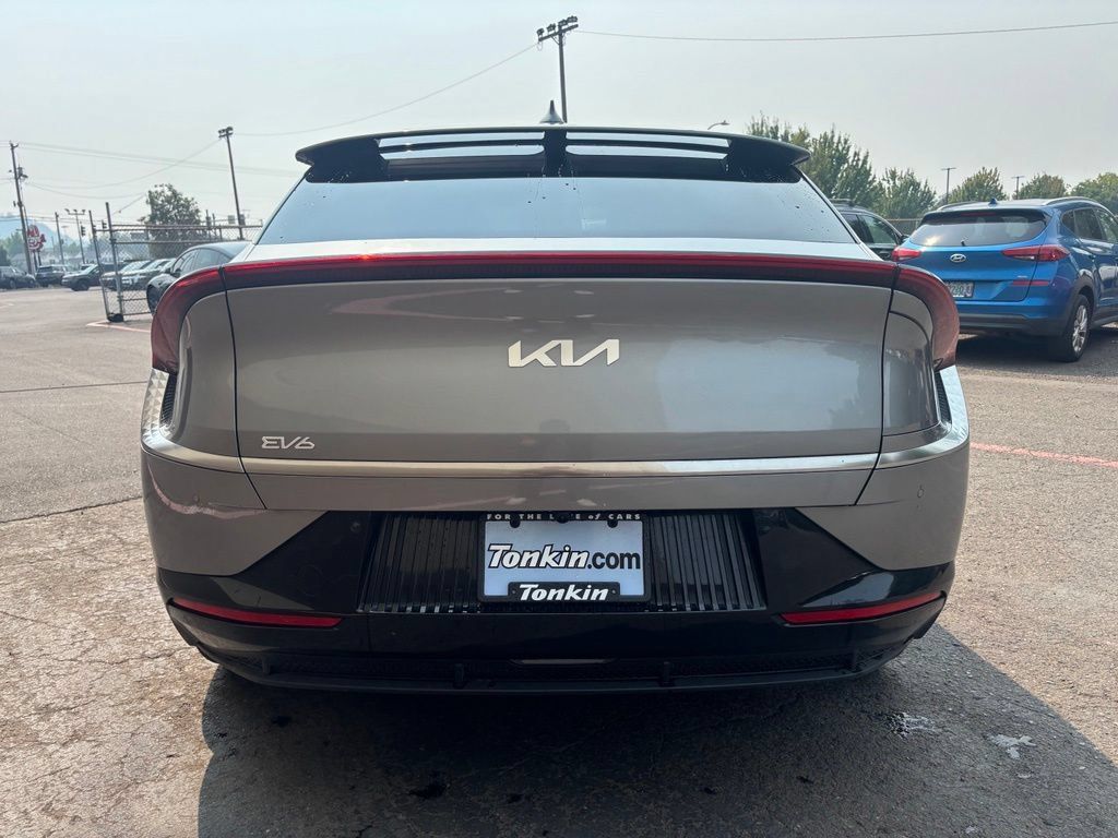 Used 2024 Kia EV6 Wind AWD/4WD image 7