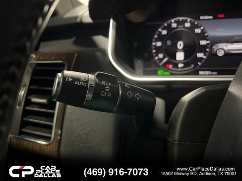Used 2019 Land Rover Range Rover Sport HSE AWD/4WD image 28