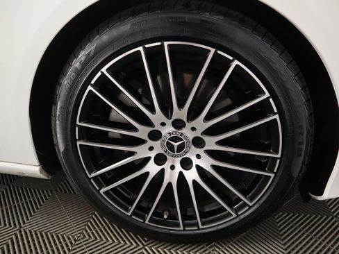 Used 2022 Mercedes-Benz C 300 4MATIC Sedan image 33