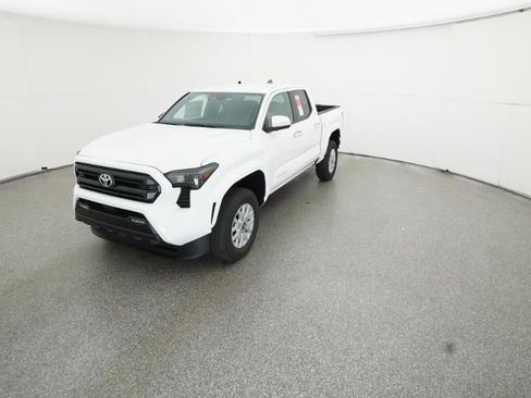 New 2025 Toyota Tacoma SR5 image 16