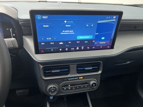 New 2025 Ford Maverick Lobo image 16