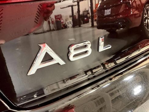 Used 2020 Audi A8 L 4.0T w/ Sport Plus Package image 33
