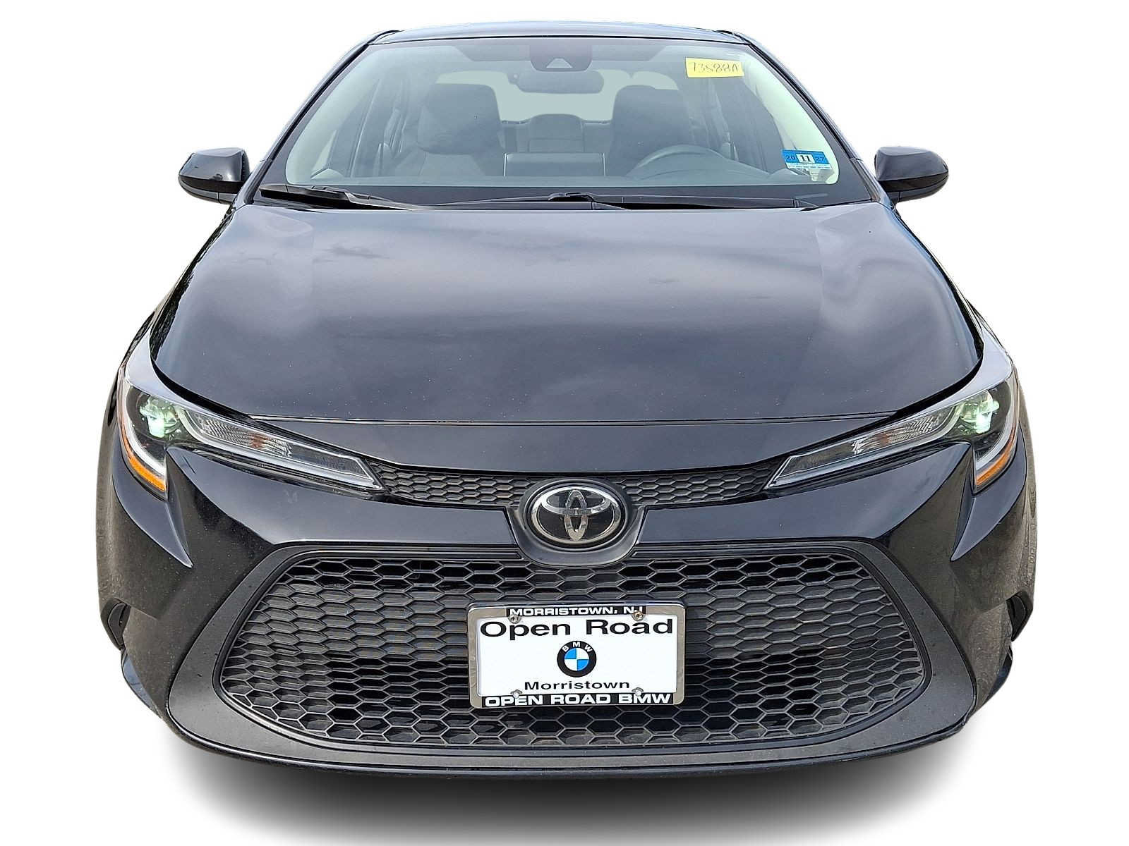 Used 2020 Toyota Corolla LE FWD image 2