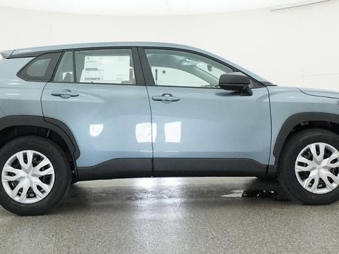 New 2026 Toyota Corolla Cross L image 27