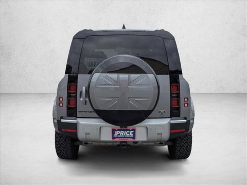 Used 2022 Land Rover Defender 110 S image 6