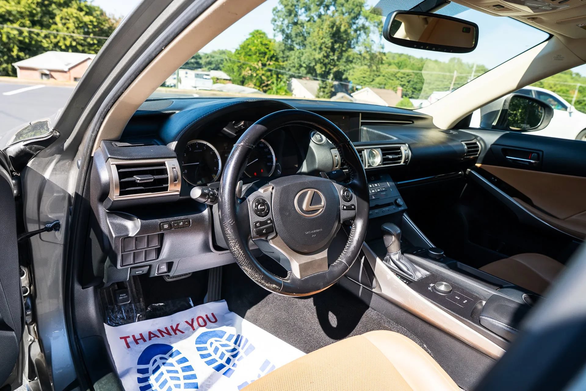 Used 2016 Lexus IS 300 AWD image 19