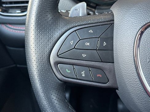 Used 2025 Dodge Durango GT AWD/4WD image 36