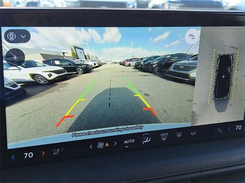 Used 2025 Lincoln Aviator AWD image 14