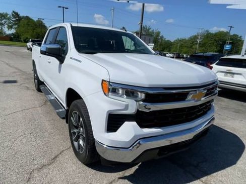 Used 2024 Chevrolet Silverado 1500 LT AWD/4WD image 4