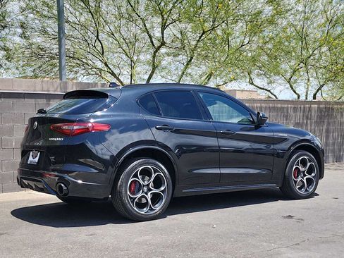 Used 2023 Alfa Romeo Stelvio Veloce AWD/4WD image 8