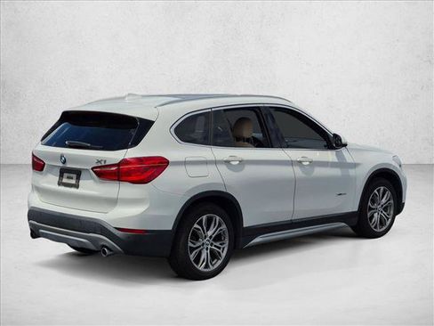 Used 2016 BMW X1 xDrive28i AWD/4WD image 5