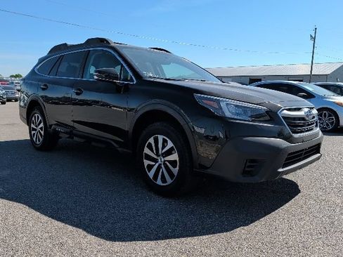 Used 2020 Subaru Outback Premium w/ Popular Package #1 AWD/4WD image 2