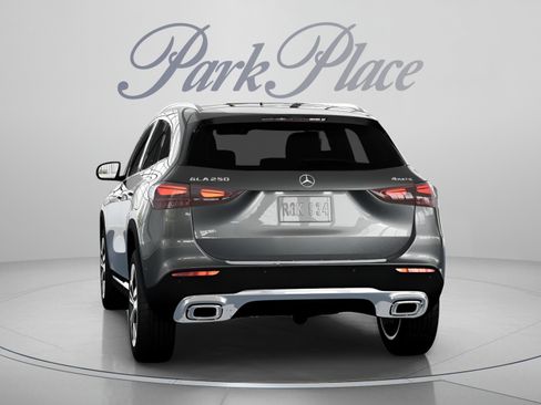 New 2026 Mercedes-Benz GLA 250 4MATIC image 16