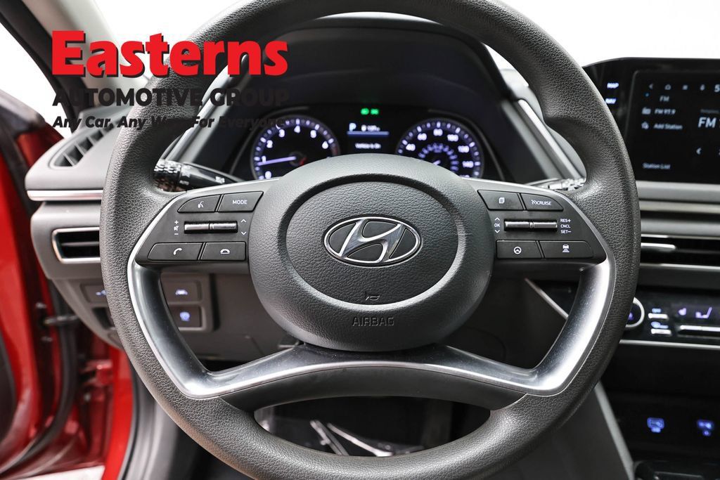 Used 2023 Hyundai Sonata SEL FWD image 12