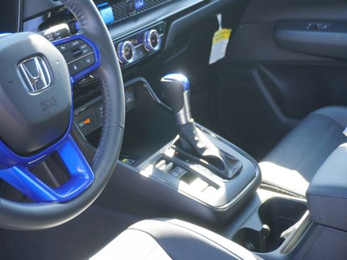 Used 2024 Honda CR-V EX-L image 21